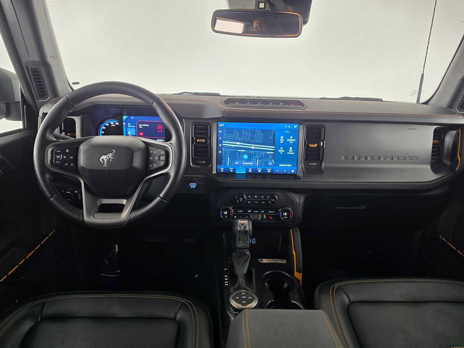 Used 2024 Ford Bronco Badlands AWD/4WD image 19
