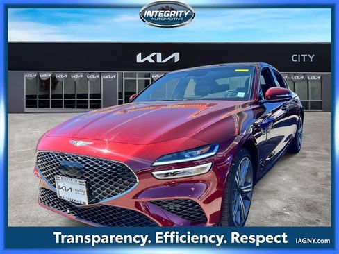 Used 2025 Genesis G70 2.5T w/ Sport Prestige Package image 4