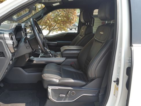 Used 2023 Ford F150 Platinum AWD/4WD image 3