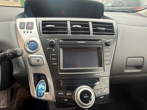 Used 2013 Toyota Prius V Three FWD image 19