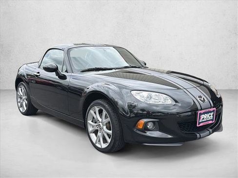 Used 2015 MAZDA MX-5 Miata Grand Touring RWD image 3