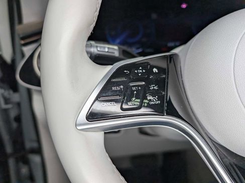 Certified 2023 Mercedes-Benz EQS 580 4MATIC SUV image 33