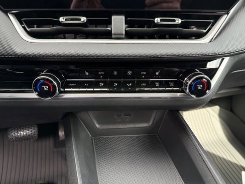 New 2026 Chevrolet Equinox LT image 19