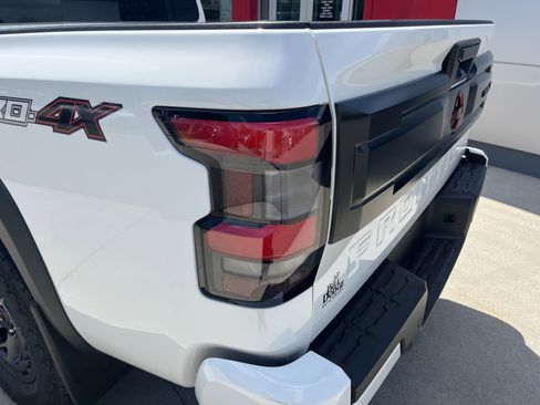 New 2025 Nissan Frontier PRO-4X image 15