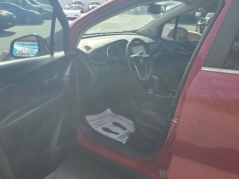 Used 2017 Buick Encore Preferred image 11