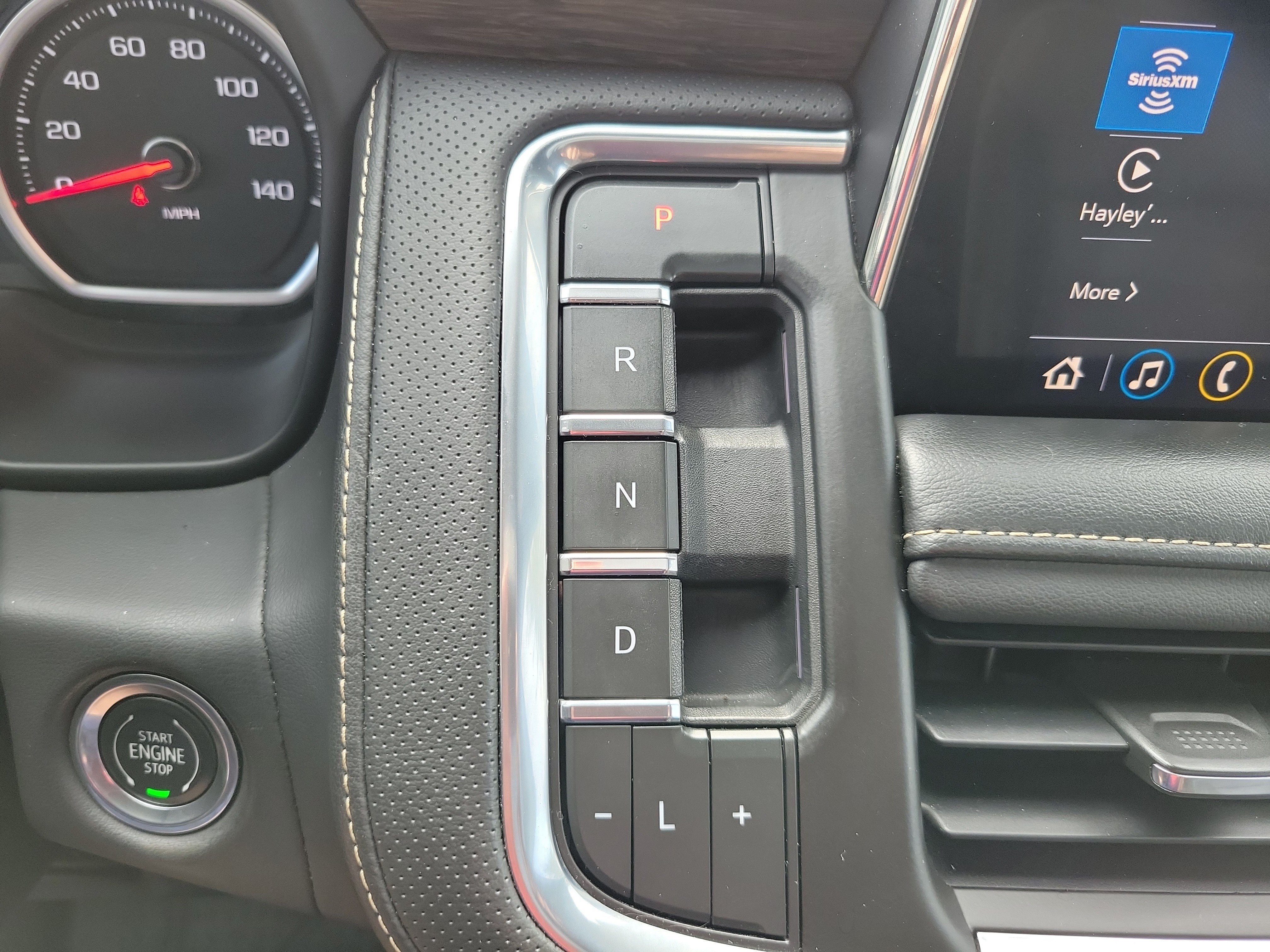 Used 2021 Chevrolet Suburban Premier w/ Premium Package AWD/4WD image 34