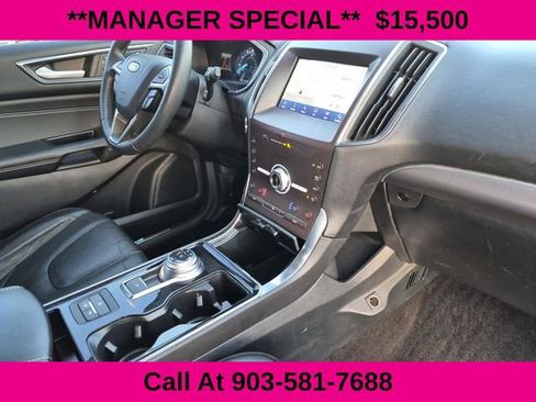 Used 2020 Ford Edge Titanium w/ Equipment Group 301A FWD image 16