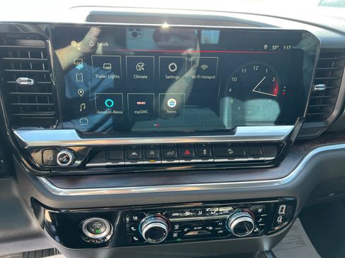 Used 2023 GMC Sierra 1500 SLT w/ SLT Premium Package image 16