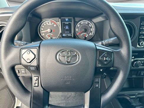 Used 2023 Toyota Tacoma SR AWD/4WD image 13