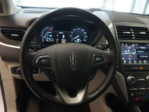 Used 2019 Lincoln MKC Reserve image 21