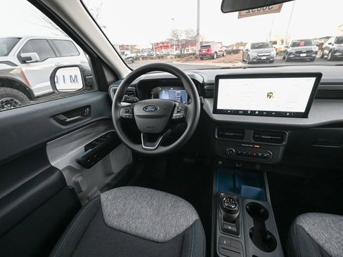 New 2025 Ford Maverick XLT image 26