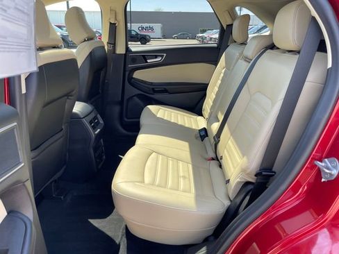 Used 2024 Ford Edge SEL w/ Convenience Package AWD/4WD image 22