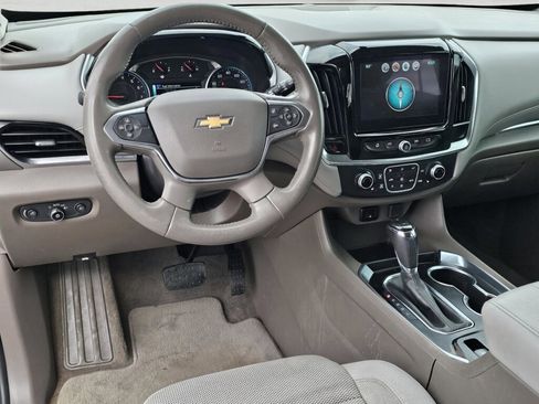 Used 2019 Chevrolet Traverse LT image 36