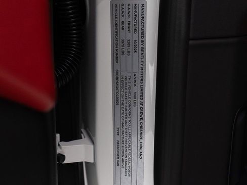 New 2026 Bentley Flying Spur Azure image 50