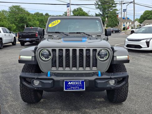 Used 2023 Jeep Wrangler Unlimited Rubicon 4xe w/ Steel Bumper Group AWD/4WD image 2