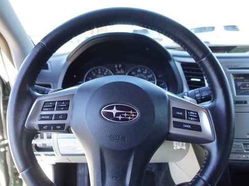 Used 2012 Subaru Outback 3.6R Limited image 12