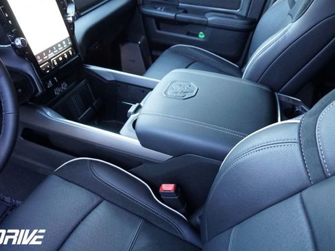 Used 2026 RAM 3500 Laramie image 27