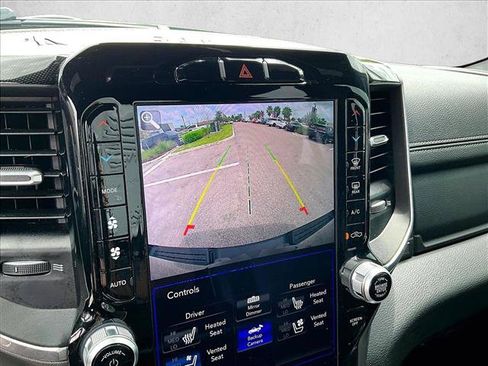 Used 2021 RAM 1500 Laramie AWD/4WD image 21