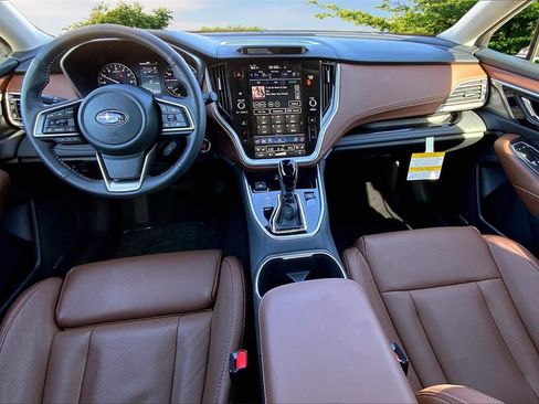 Certified 2025 Subaru Outback Touring image 7