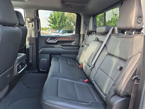 Used 2024 GMC Sierra 1500 Denali AWD/4WD image 36
