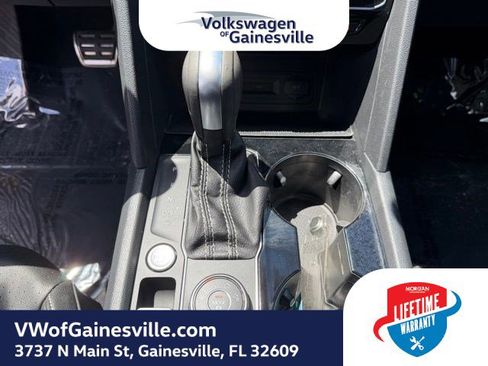 Certified 2023 Volkswagen Atlas SEL R-Line AWD/4WD image 28