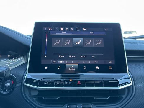 New 2026 Jeep Compass Latitude image 65