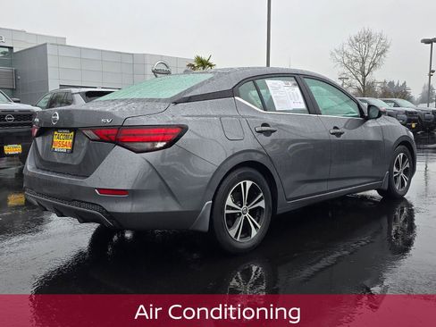 Used 2022 Nissan Sentra SV FWD image 5