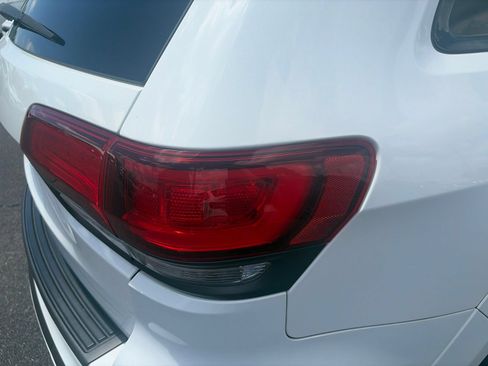 Used 2019 Jeep Grand Cherokee High Altitude RWD image 15