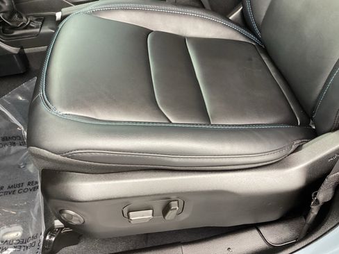 Used 2024 Jeep Wrangler Unlimited Rubicon 4xe image 12