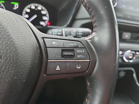 Used 2023 Honda CR-V Sport image 17