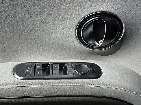 New 2026 Hyundai Palisade SEL FWD image 14