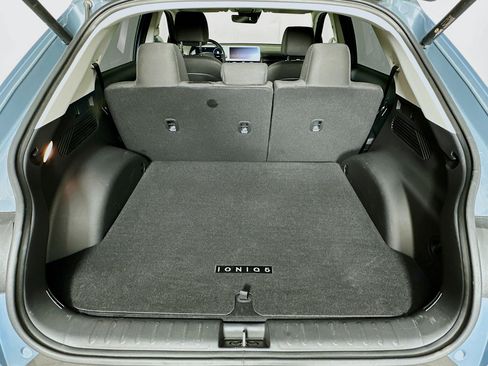 Used 2024 Hyundai Ioniq 5 SEL image 28