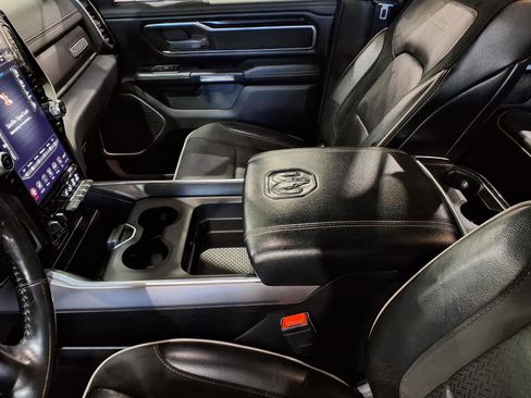 Used 2021 RAM 1500 Laramie w/ Sport Appearance Package image 18