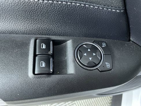 Used 2018 Ford Mustang GT image 21