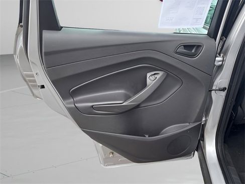 Used 2016 Ford Escape S image 15