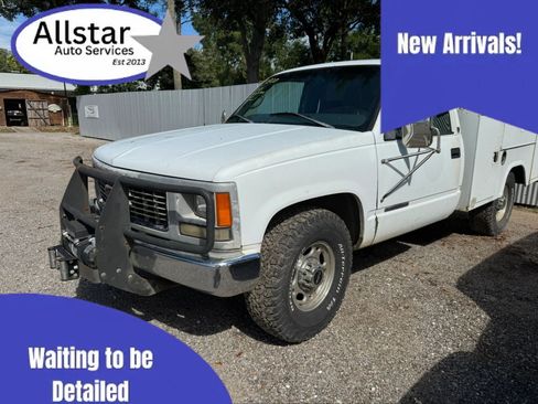 Used 1998 GMC Sierra 2500 SL RWD image 1