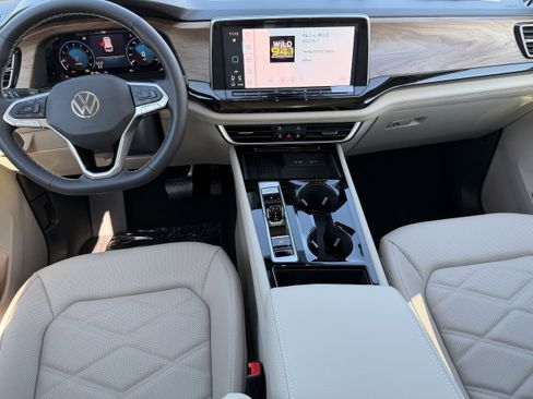 New 2026 Volkswagen Atlas SE image 13
