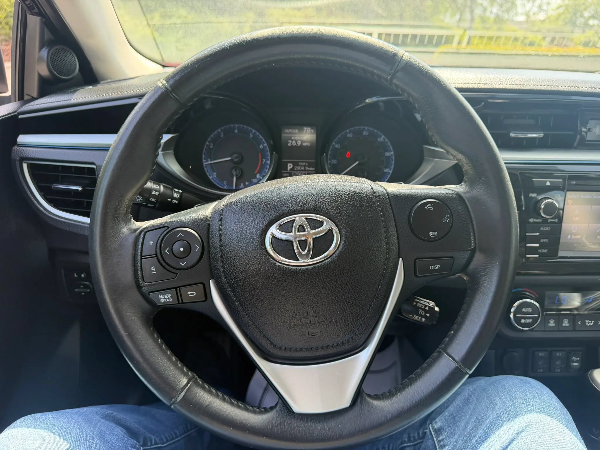 Used 2016 Toyota Corolla S Premium FWD image 22
