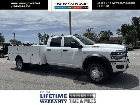 New 2026 RAM 5500 Tradesman w/ Chrome Appearance Group AWD/4WD image 1