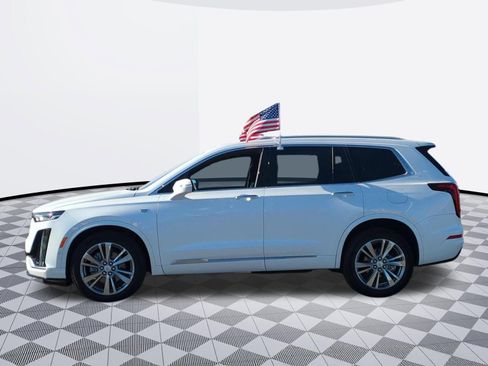 Certified 2024 Cadillac XT6 Premium Luxury w/ Technology Package image 4