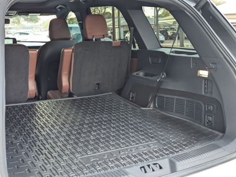 Used 2025 Lincoln Aviator Reserve w/ Illumination Package RWD image 25