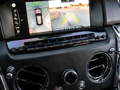 Used 2021 Rolls-Royce Cullinan AWD/4WD image 24