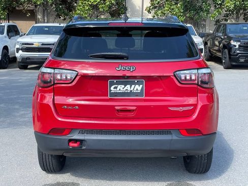 Used 2020 Jeep Compass Trailhawk AWD/4WD image 6