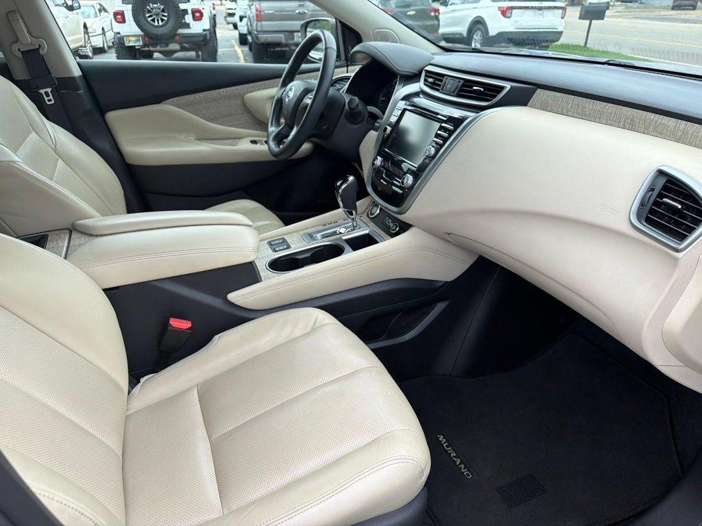 Used 2021 Nissan Murano SL FWD image 19