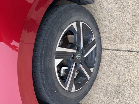 Certified 2024 Nissan Sentra SV image 9