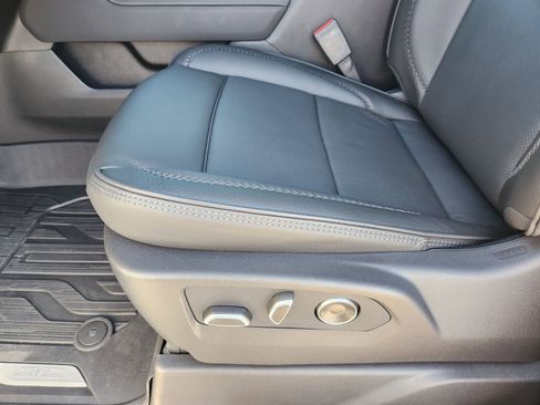 New 2026 GMC Sierra 2500 Denali w/ Denali Reserve Package image 28