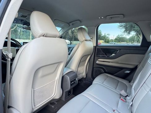 Used 2021 Lincoln Corsair AWD w/ Rear Removable Package Tray image 18