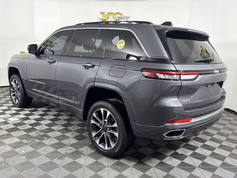 New 2025 Jeep Grand Cherokee Overland image 5