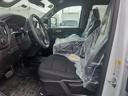 New 2025 Chevrolet Silverado 2500 W/T w/ WT Convenience Package image 9