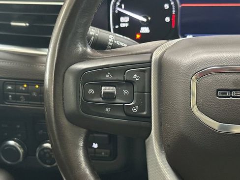 Used 2021 GMC Yukon Denali w/ Denali Premium Package image 31